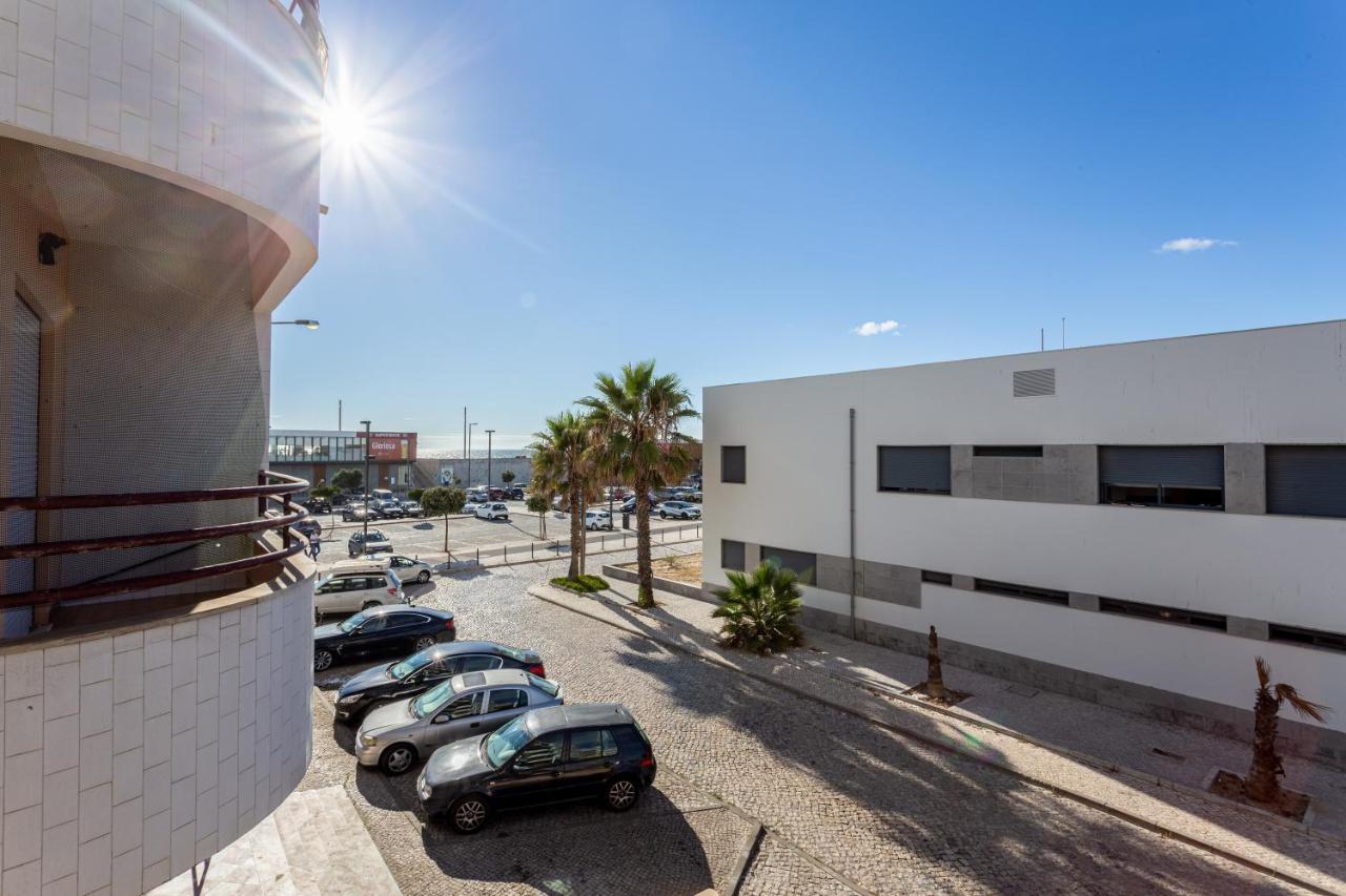 Joivy Deluxe Apt With Terrace In Costa Da Caprica Costa de Caparica Luaran gambar